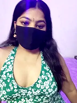 Snapshot of Aavya_007 chatting on May 8, 2026, 4:07 am Aavya 007 online show from May 8, 2026, 4:07 am