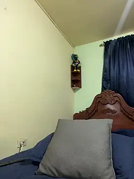 MaxDell online show from November 19, 2025, 8:31 pm