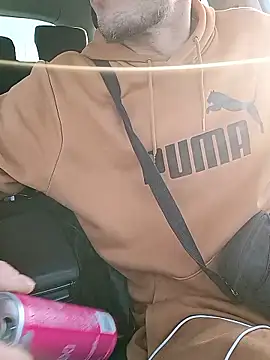 Snapshot of Wilsonn86 chatting on January 17, 2026, 8:41 am Wilsonn86 online show from January 17, 2026, 8:41 am