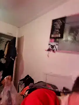 Snapshot of Wilsonn86 chatting on February 11, 2026, 6:18 am Wilsonn86 online show from February 11, 2026, 6:18 am