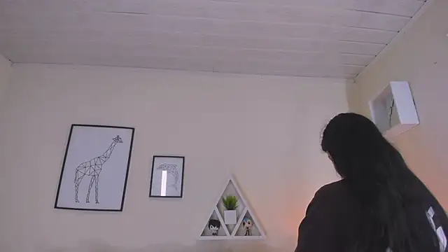 LusyKitty online show from November 14, 2025, 3:00 pm