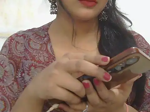 Snapshot of POOJA_199 chatting on November 5, 2025, 8:58 am POOJA 199 online show from November 5, 2025, 8:58 am
