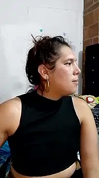 samanthaa hot  online show from October 19, 2025, 10:43 pm