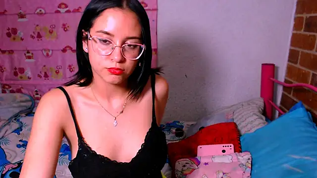 Snapshot of danaiisabella chatting on October 16, 2025, 1:39 am danaiisabella online show from October 16, 2025, 1:39 am