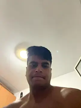 Noam7080z online show from October 6, 2025, 11:13 pm