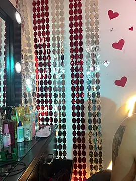 Nicol V online show from February 17, 2026, 4:53 am