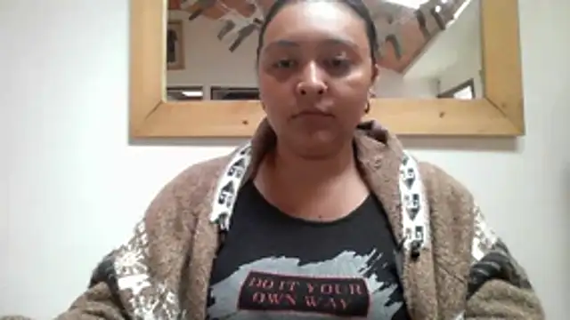 Snapshot of ALANA_150 chatting on November 28, 2025, 1:58 pm ALANA 150 online show from November 28, 2025, 1:58 pm