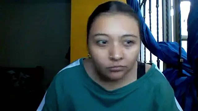 Snapshot of ALANA_150 chatting on May 11, 2026, 1:28 pm ALANA 150 online show from May 11, 2026, 1:28 pm