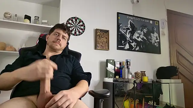 aaron nvk online show from March 1, 2026, 9:28 pm