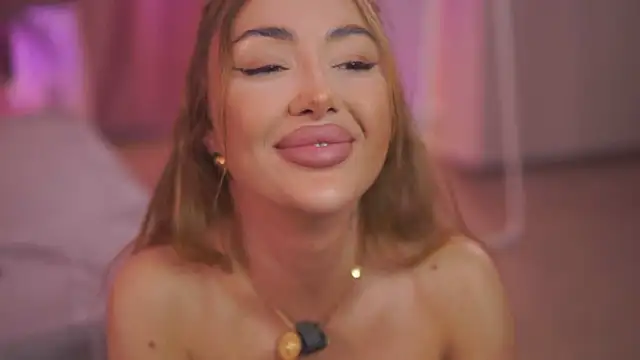 ZennySings online show from November 3, 2025, 12:06 pm