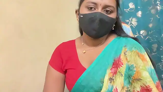 Snapshot of Pavani-Sexy chatting on April 21, 2026, 2:15 am Pavani-Sexy online show from April 21, 2026, 2:15 am
