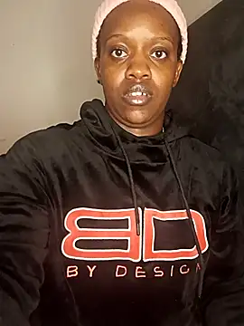 ALICIA X98 online show from November 11, 2025, 6:52 pm