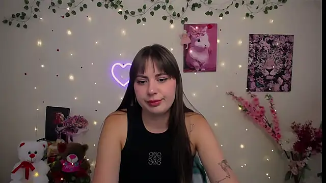 Amanda Bright  online show from July 18, 2026, 7:34 am