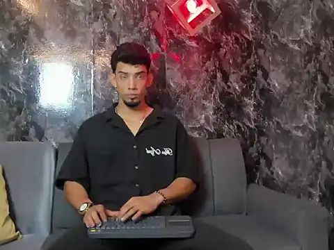 prince arthur77 online show from July 8, 2026, 1:37 pm