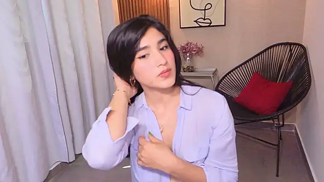 Snapshot of Lia_Mar_ chatting on May 15, 2026, 6:15 pm Lia Mar online show from May 15, 2026, 6:15 pm