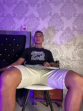 ThiagoBlaze online show from February 2, 2026, 12:26 pm