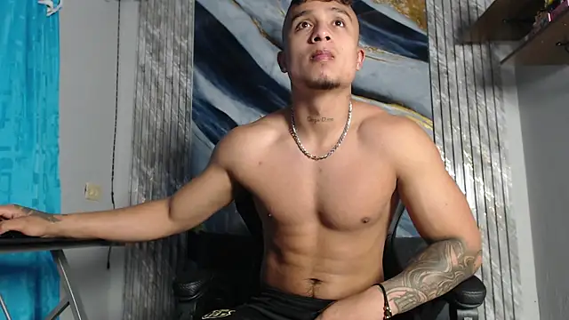 ThiagoBlaze online show from June 26, 2026, 3:11 am
