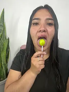 meli  brown online show from April 20, 2026, 5:54 am