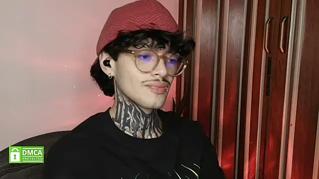 Mihail leroy online show from February 10, 2026, 11:31 pm