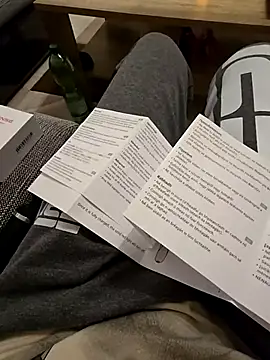 Ungi8961 online show from December 2, 2025, 6:47 pm