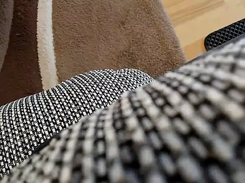 Ungi8961 online show from December 4, 2025, 11:52 am