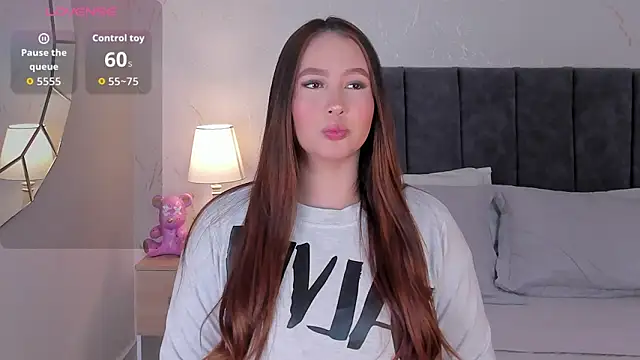 antonellacooper   online show from February 20, 2026, 1:55 pm