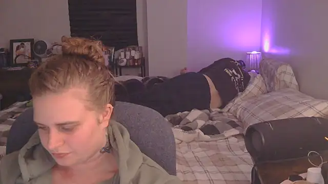 Snapshot of Sexyblonde12344 chatting on November 30, 2025, 12:58 am Sexyblonde12344 online show from November 30, 2025, 12:58 am