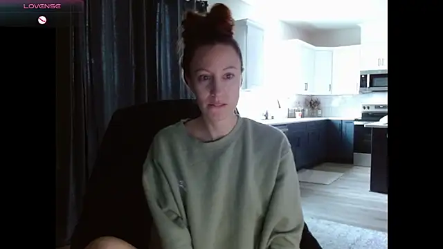 Snapshot of AnneNay chatting on February 28, 2026, 7:15 pm AnneNay online show from February 28, 2026, 7:15 pm