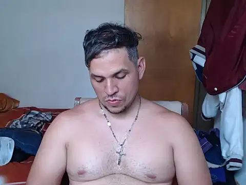 Pillinp01 online show from June 6, 2026, 4:55 pm