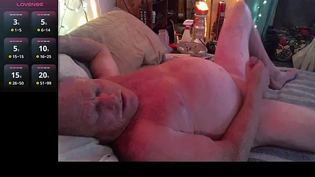 Pussyeat2please online show from March 2, 2026, 11:50 am