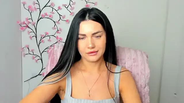 Lune Moon online show from March 16, 2026, 6:28 am