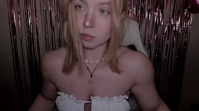 VanillaLivitski online show from September 8, 2025, 3:55 pm