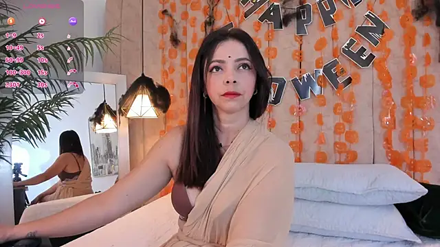 Snapshot of Anantaa_ chatting on October 28, 2025, 11:47 am Anantaa online show from October 28, 2025, 11:47 am