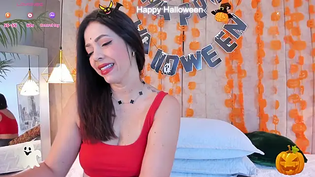 Snapshot of Anantaa_ chatting on October 30, 2025, 11:33 am Anantaa online show from October 30, 2025, 11:33 am