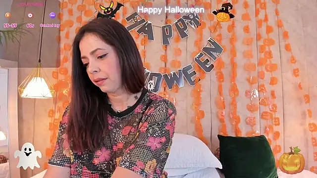 Snapshot of Anantaa_ chatting on October 31, 2025, 11:44 am Anantaa online show from October 31, 2025, 11:44 am