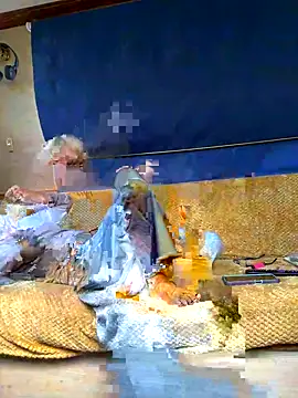 Snapshot of ladyboatlady chatting on September 12, 2025, 5:57 pm ladyboatlady online show from September 12, 2025, 5:57 pm