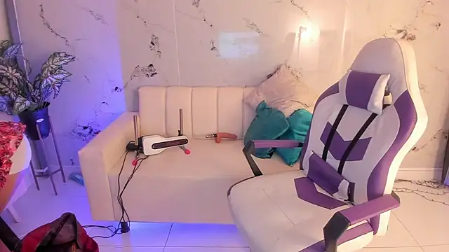 Snapshot of scarlett_enjoy1 chatting on September 10, 2025, 1:22 pm scarlett enjoy1 online show from September 10, 2025, 1:22 pm