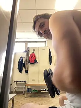 sasatimido online show from September 17, 2025, 2:19 pm