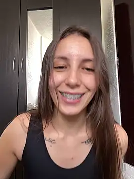 paula miler1 online show from May 26, 2026, 12:45 pm