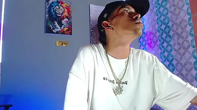 briamhoconor xh online show from March 30, 2026, 5:52 am