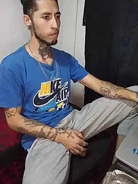 Tattoboy19cm online show from May 17, 2026, 3:15 am
