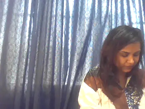 Snapshot of cute_indianxo chatting on October 17, 2025, 5:10 am cute indianxo online show from October 17, 2025, 5:10 am