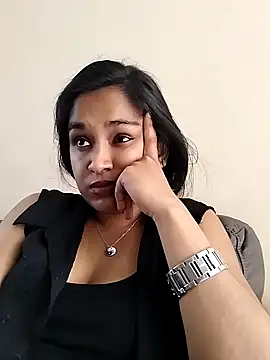 cute indianxo online show from January 13, 2026, 7:57 am