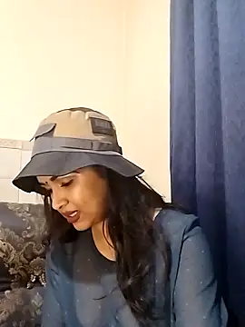 cute indianxo online show from March 19, 2026, 7:07 pm