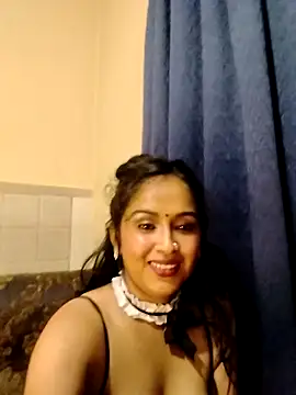 cute indianxo online show from April 20, 2026, 7:26 pm