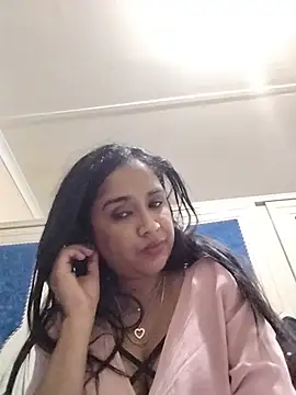 cute indianxo online show from July 13, 2026, 7:49 pm