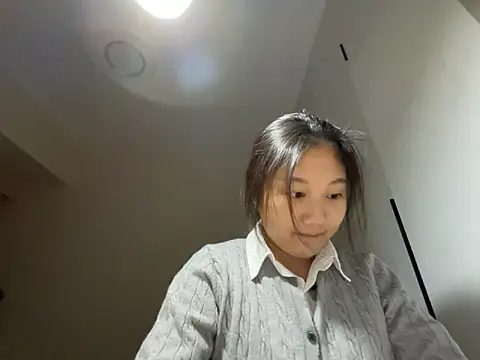 xena0501 online show from November 13, 2025, 4:50 pm