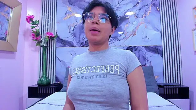 Emmaa Lex online show from September 23, 2025, 2:36 am