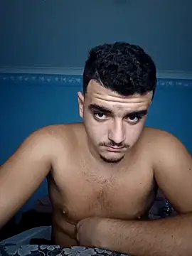 Snapshot of Noname2766 chatting on November 17, 2025, 10:59 pm Noname2766 online show from November 17, 2025, 10:59 pm