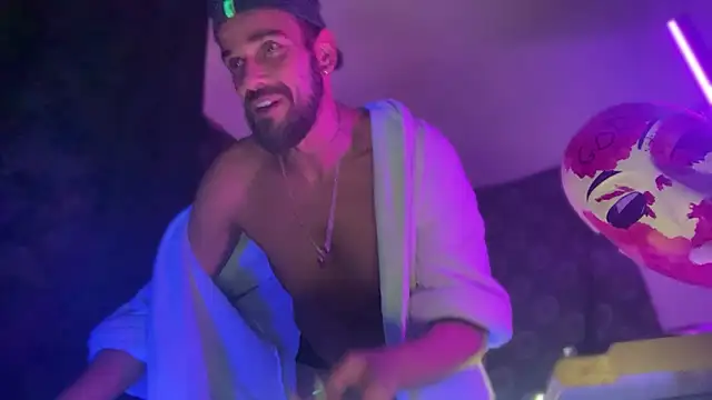 DjDiCKmannOnE online show from May 31, 2026, 8:54 pm